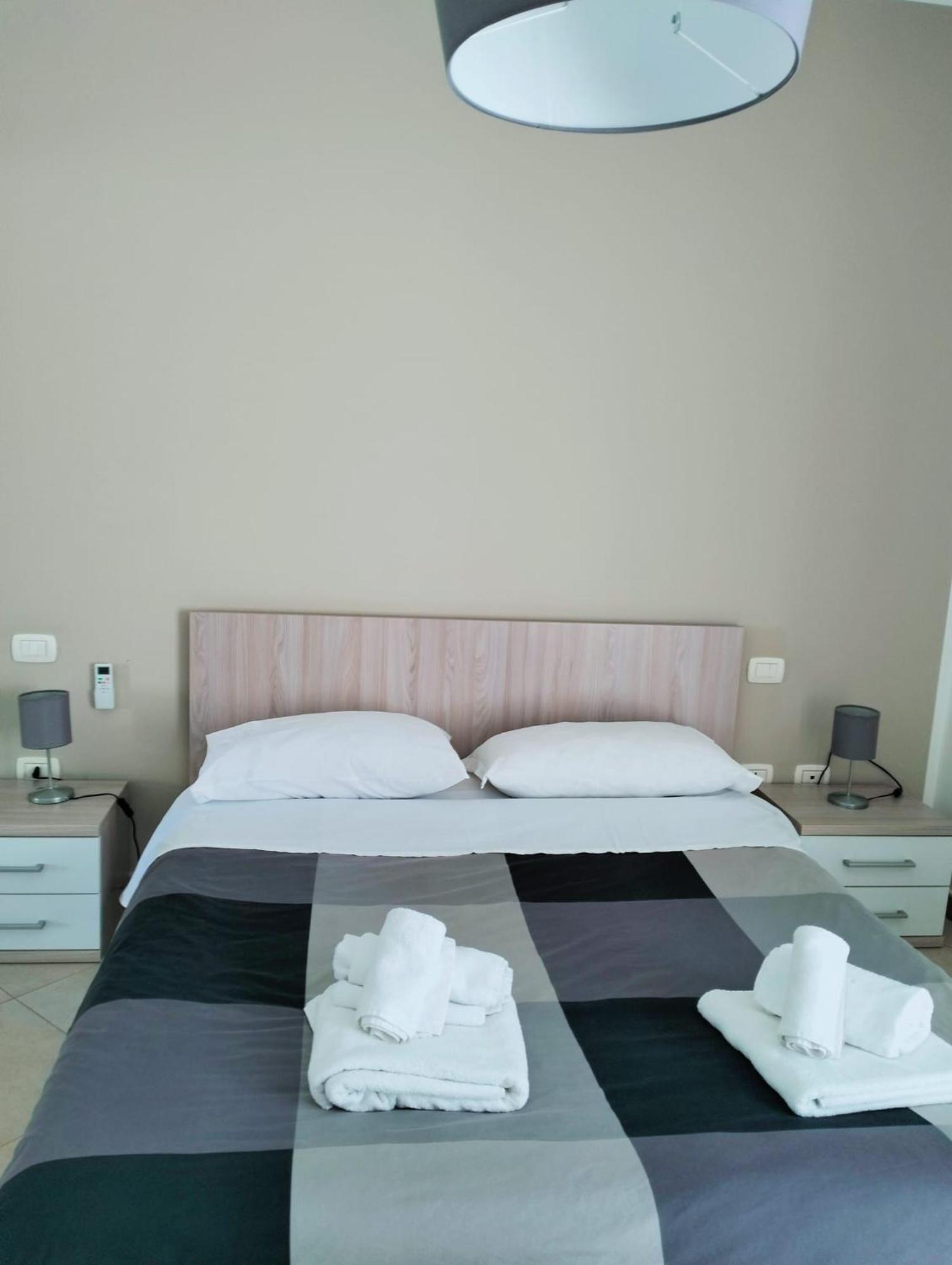 Red Luxury In Borgo Guardiola Near Cefalu Mandra Capreria 외부 사진