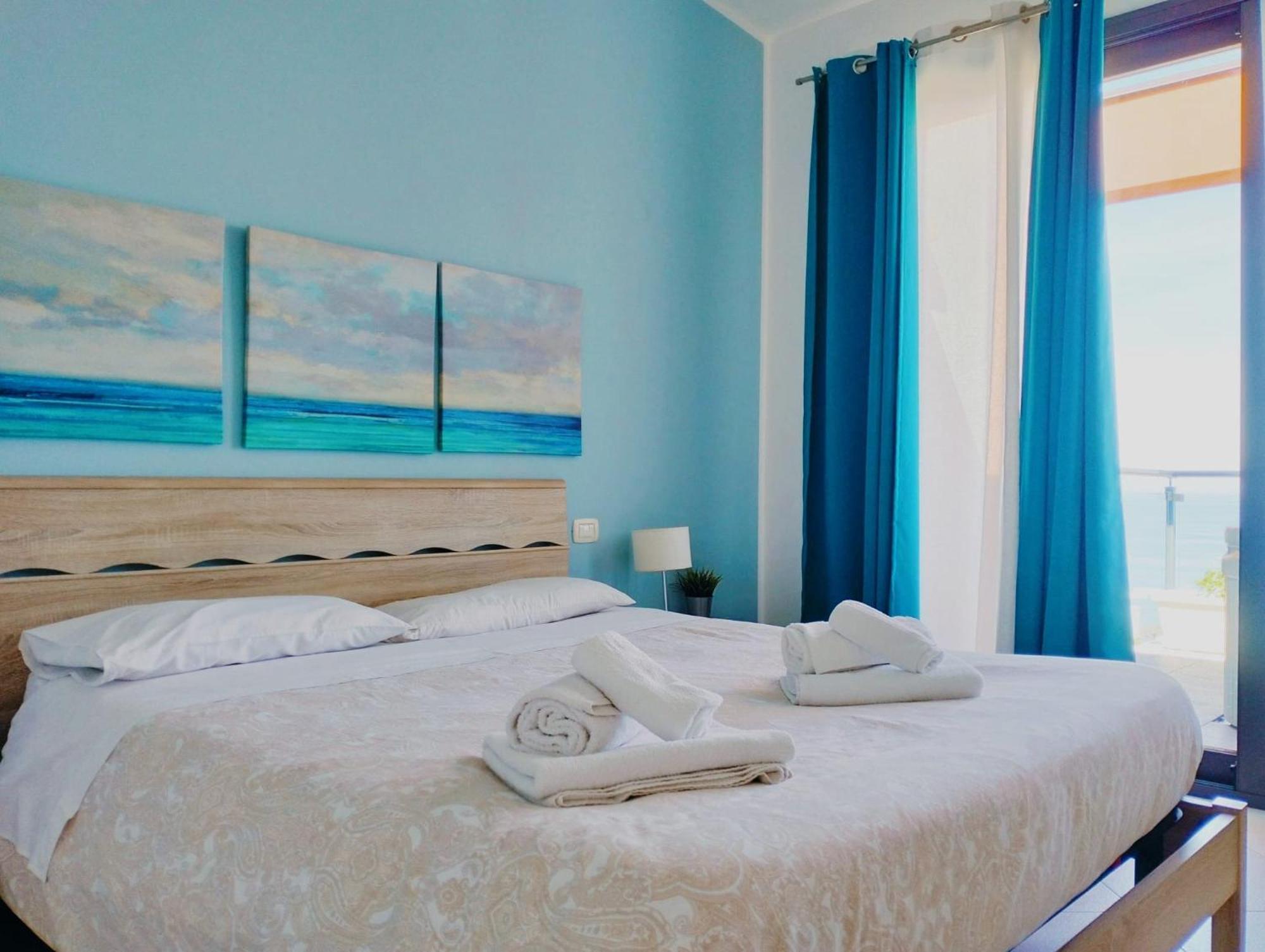 Red Luxury In Borgo Guardiola Near Cefalu Mandra Capreria 외부 사진