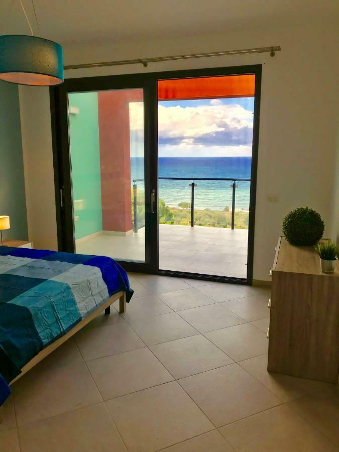 Red Luxury In Borgo Guardiola Near Cefalu Mandra Capreria 외부 사진